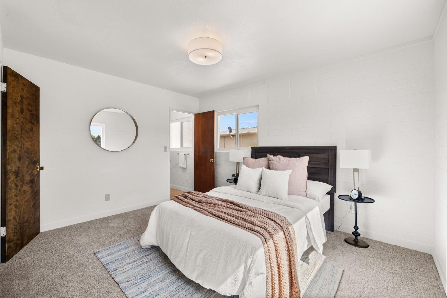 Pinot Way, Rancho Cordova, California image 6