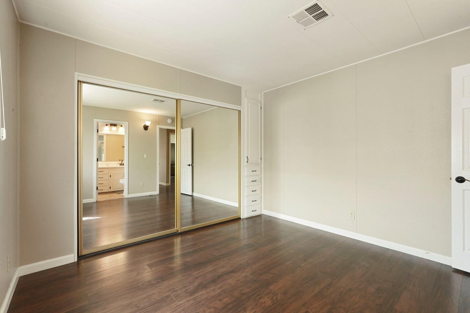 Detail Gallery Image 38 of 43 For 171 El Centro Dr, Lodi,  CA 95240 - 3 Beds | 2 Baths