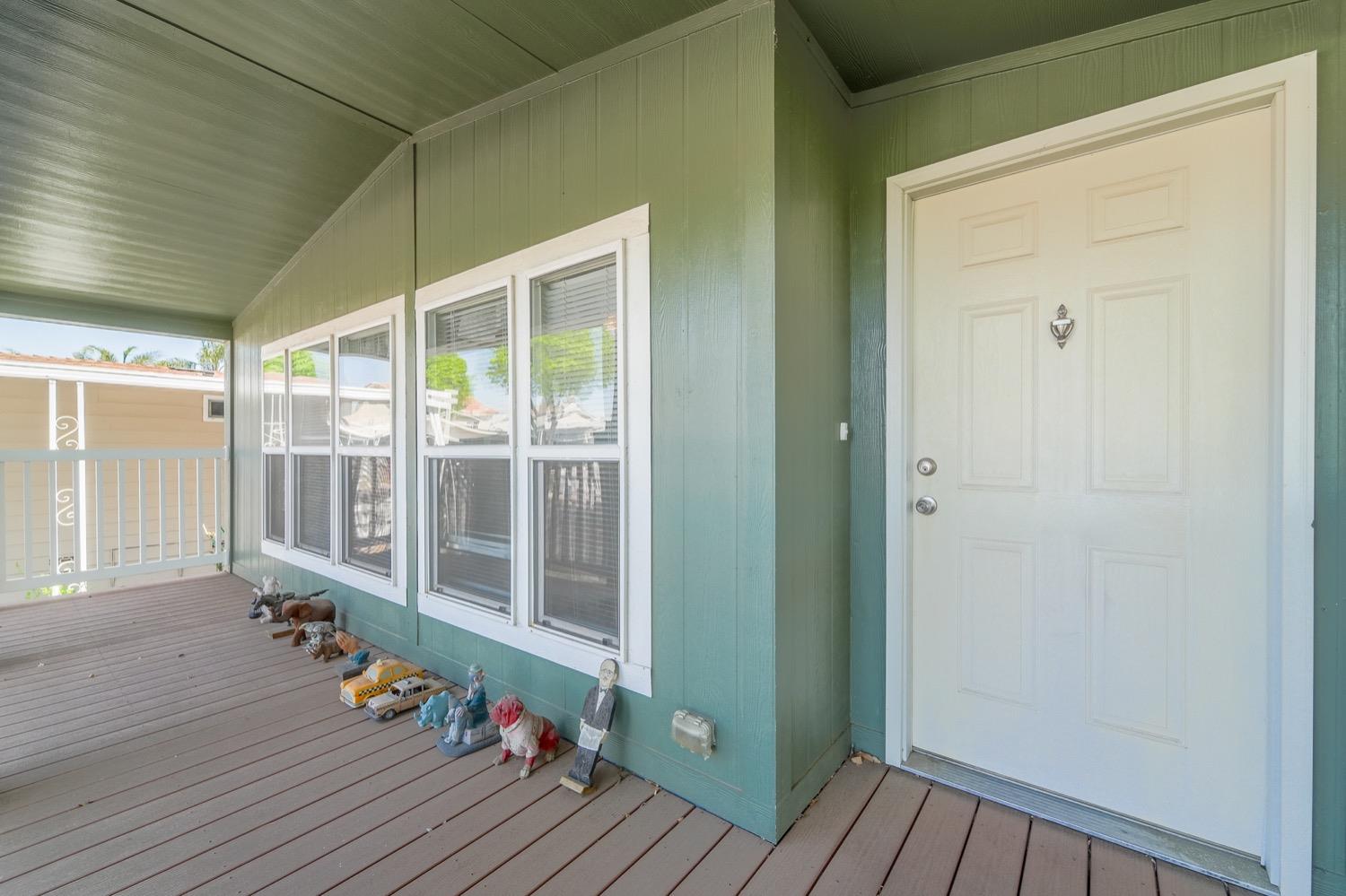 Detail Gallery Image 5 of 47 For 132 Sloop, Modesto,  CA 95356 - 2 Beds | 2 Baths