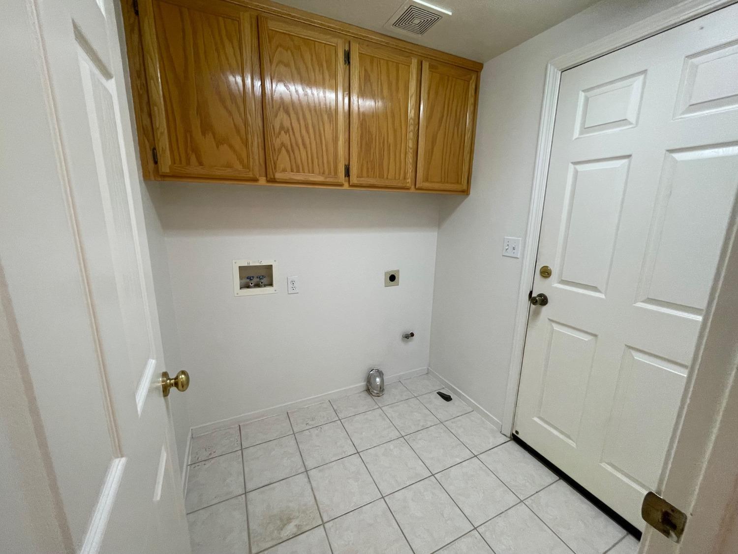 Basie Way, Rancho Cordova, California image 11