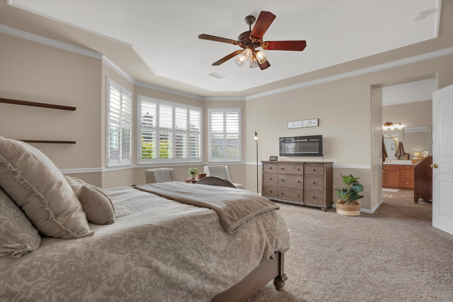 Detail Gallery Image 29 of 45 For 10924 Lakemore, Stockton,  CA 95219 - 5 Beds | 3 Baths