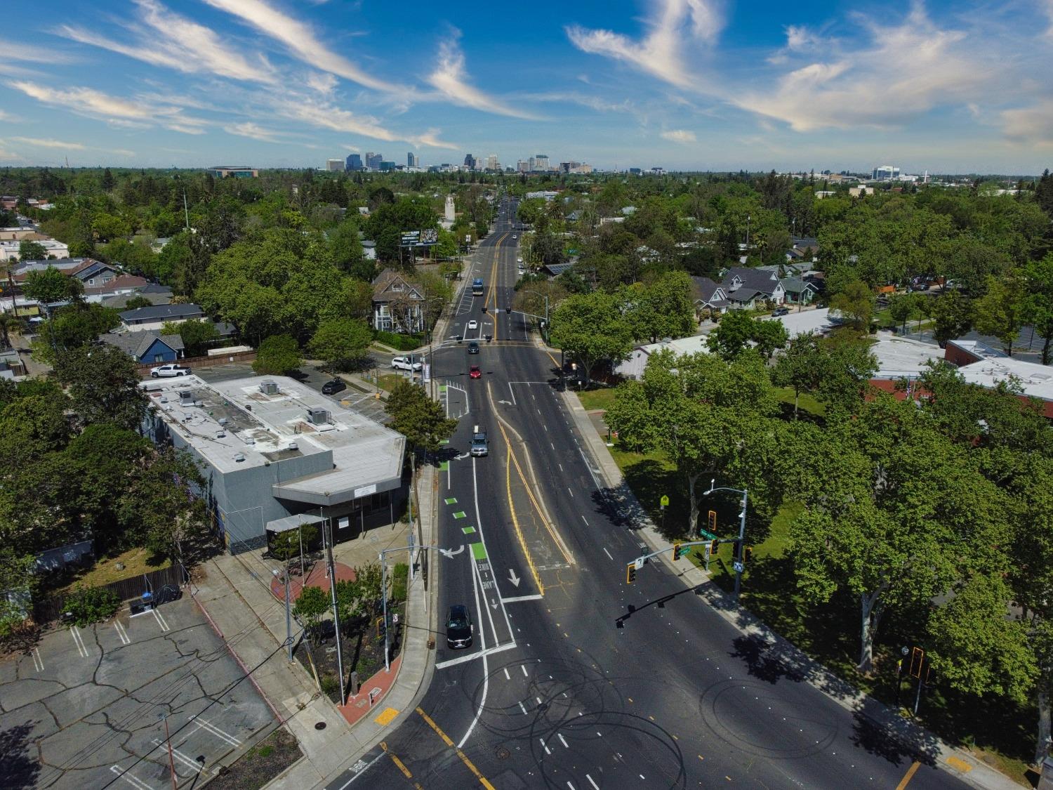 Boyle Court, Sacramento, California image 41
