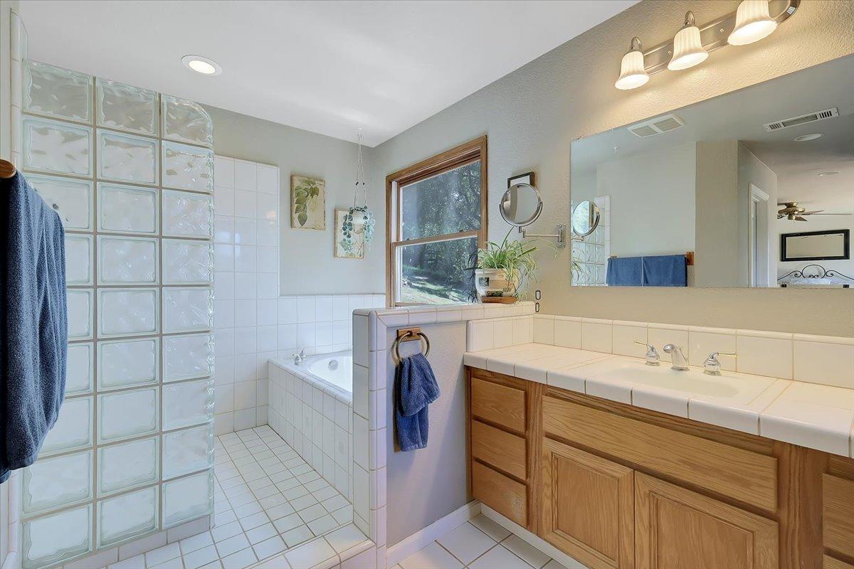 Detail Gallery Image 44 of 99 For 9521 Sicard Flat Rd, Browns Valley,  CA 95918 - 4 Beds | 3/1 Baths