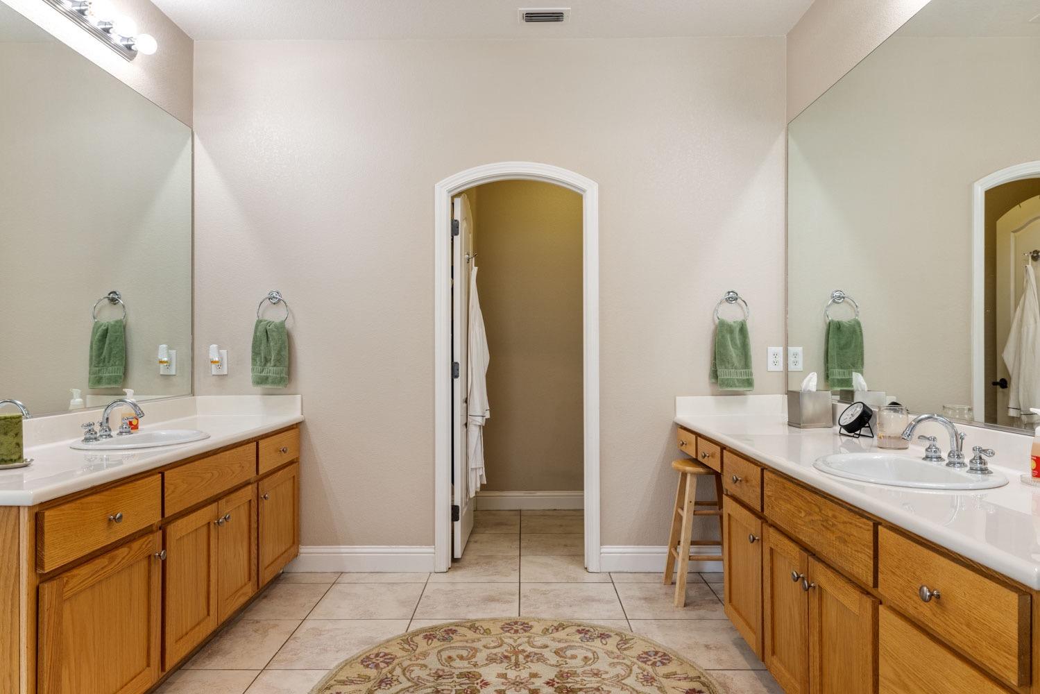 Detail Gallery Image 42 of 49 For 4020 Persimmon, Turlock,  CA 95382 - 4 Beds | 3 Baths
