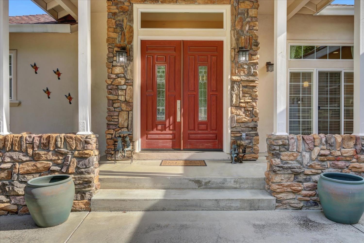 Detail Gallery Image 2 of 74 For 17582 Chaparral Dr, Penn Valley,  CA 95946 - 5 Beds | 4 Baths