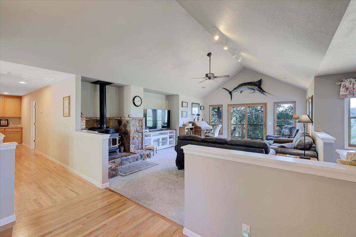 Detail Gallery Image 14 of 99 For 9521 Sicard Flat Rd, Browns Valley,  CA 95918 - 4 Beds | 3/1 Baths