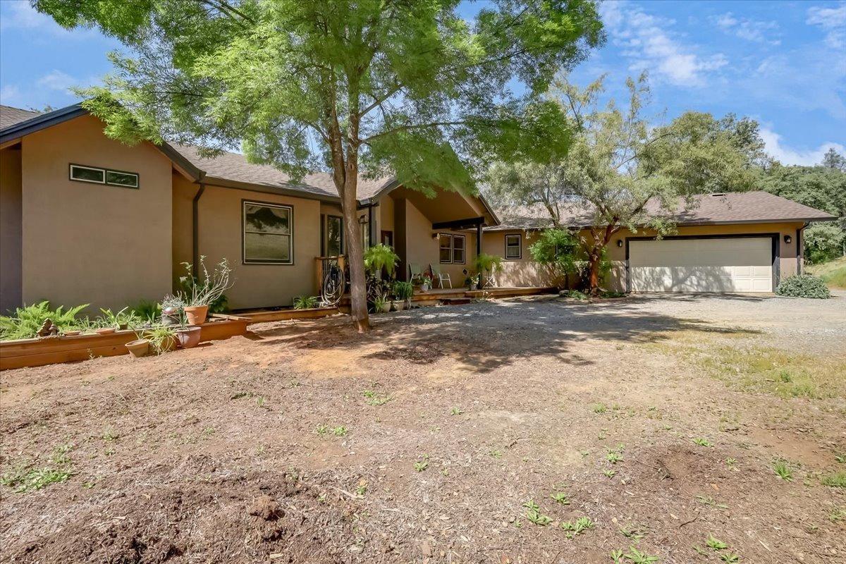 Detail Gallery Image 6 of 99 For 9521 Sicard Flat Rd, Browns Valley,  CA 95918 - 4 Beds | 3/1 Baths