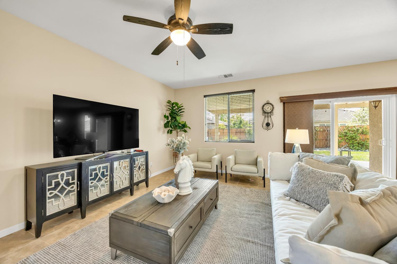 Cuyamaca Circle, Rancho Cordova, California image 9
