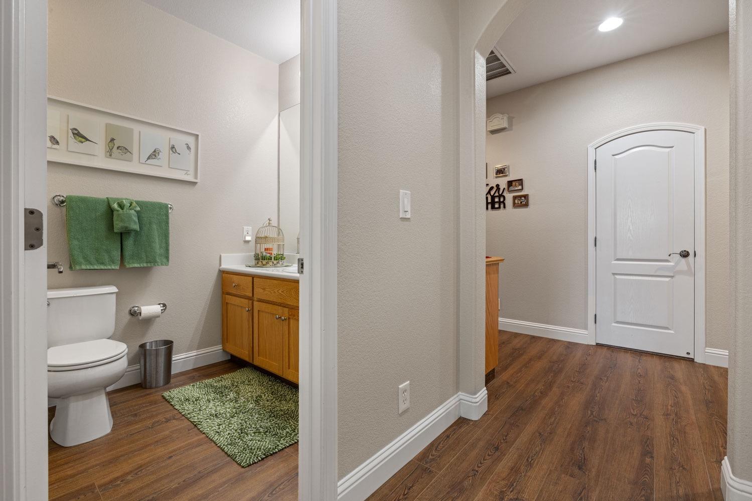 Detail Gallery Image 28 of 49 For 4020 Persimmon, Turlock,  CA 95382 - 4 Beds | 3 Baths