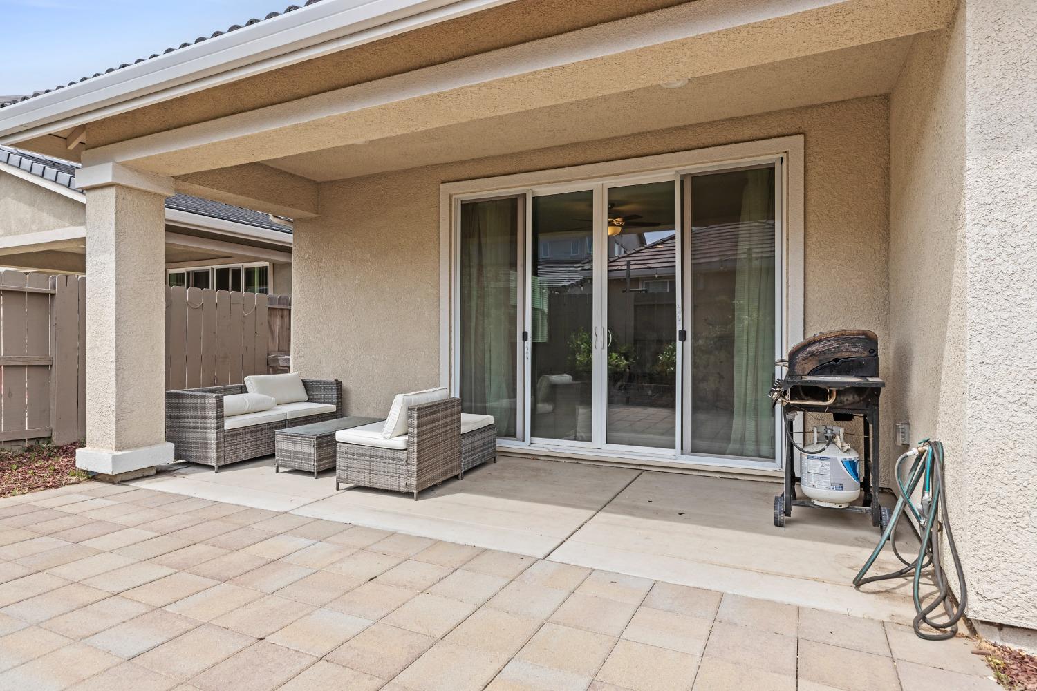 Detail Gallery Image 29 of 36 For 1614 Veteran St, Manteca,  CA 95337 - 4 Beds | 3 Baths