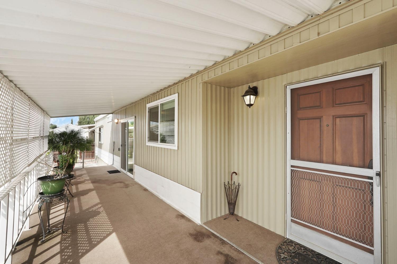 Detail Gallery Image 10 of 43 For 171 El Centro Dr, Lodi,  CA 95240 - 3 Beds | 2 Baths