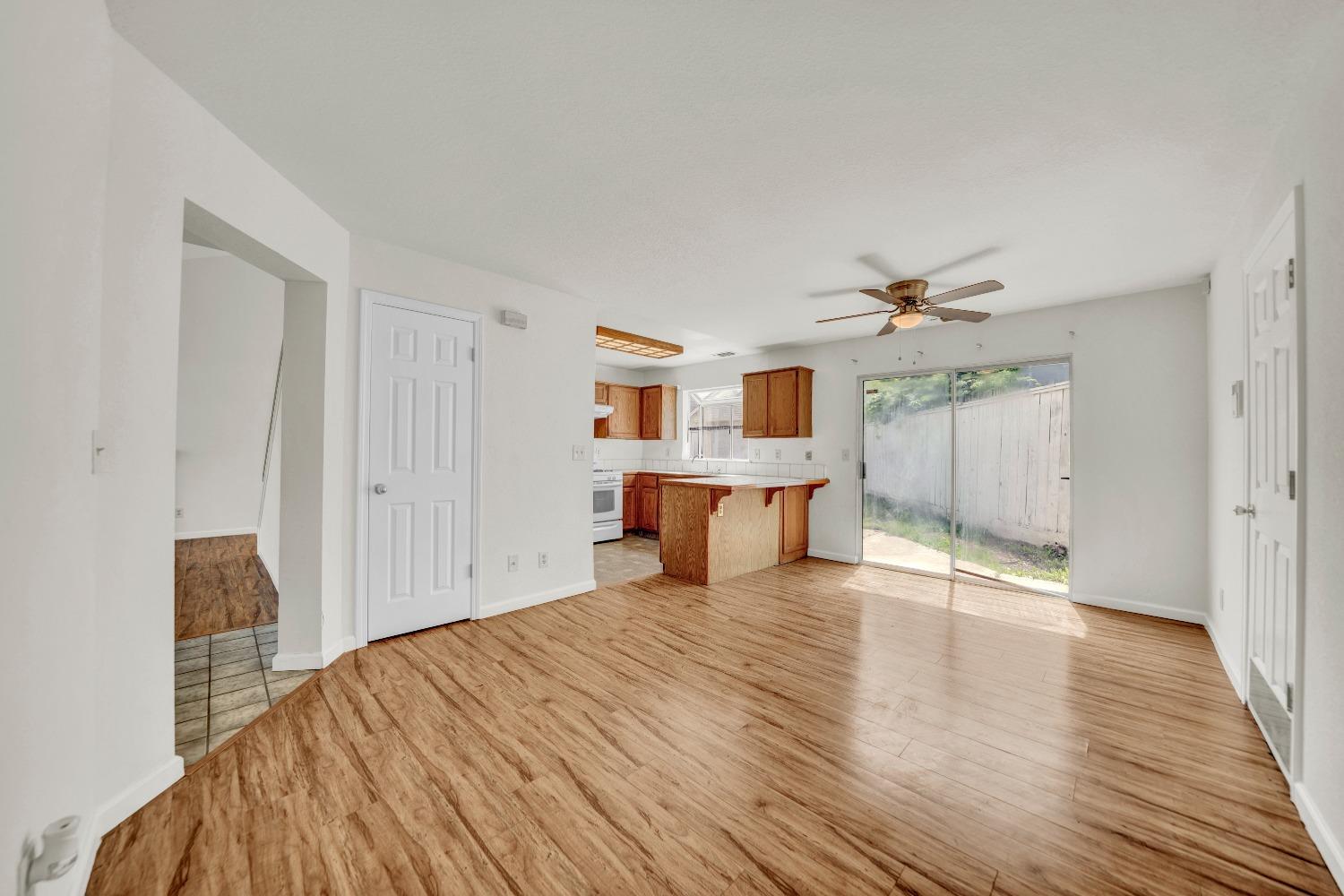 Detail Gallery Image 32 of 36 For 2820 Stone Ter, Modesto,  CA 95355 - 3 Beds | 2/1 Baths