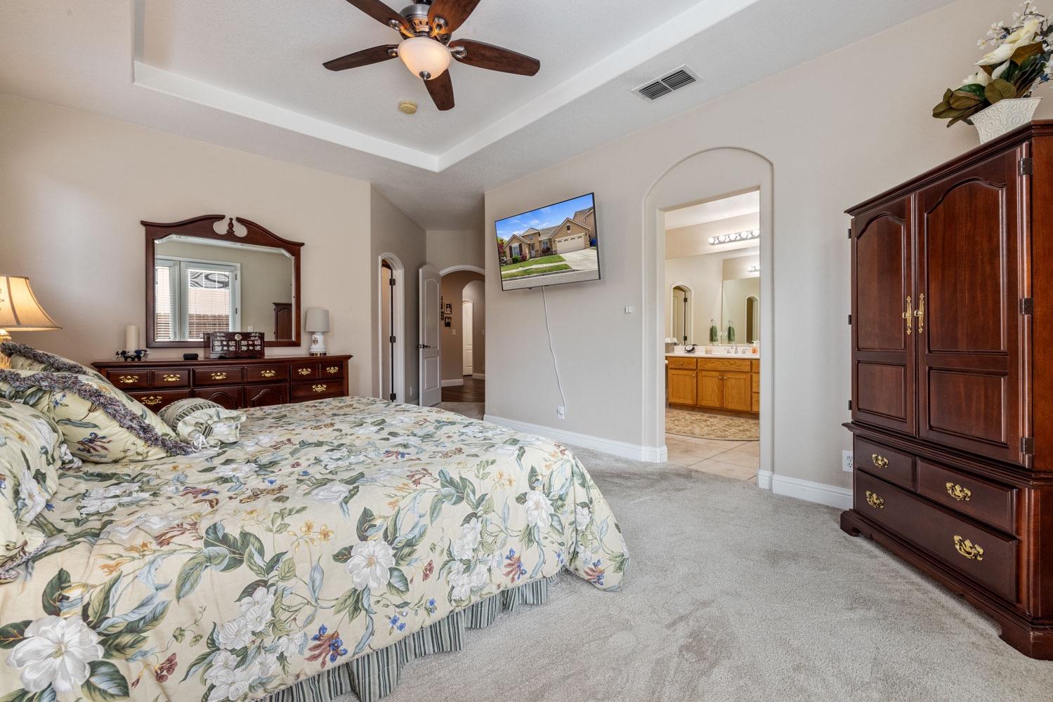 Detail Gallery Image 39 of 49 For 4020 Persimmon, Turlock,  CA 95382 - 4 Beds | 3 Baths
