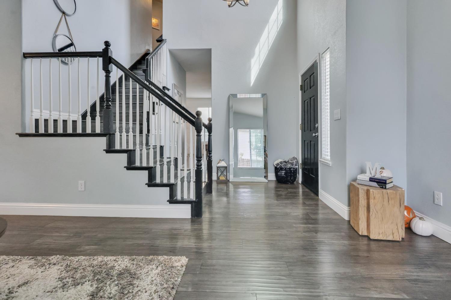 Detail Gallery Image 16 of 71 For 3827 Vecchio Ln, Stockton,  CA 95212 - 3 Beds | 2/1 Baths