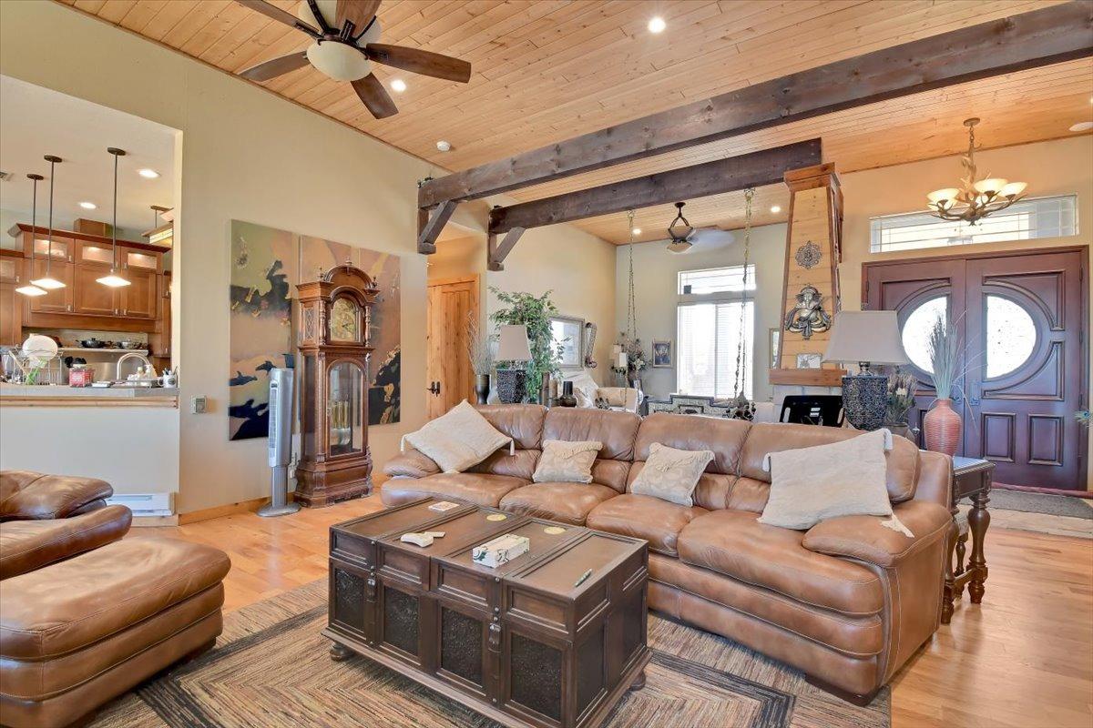 Detail Gallery Image 13 of 94 For 5421 Walnut Dr, Williams,  CA 95987 - 4 Beds | 3/1 Baths