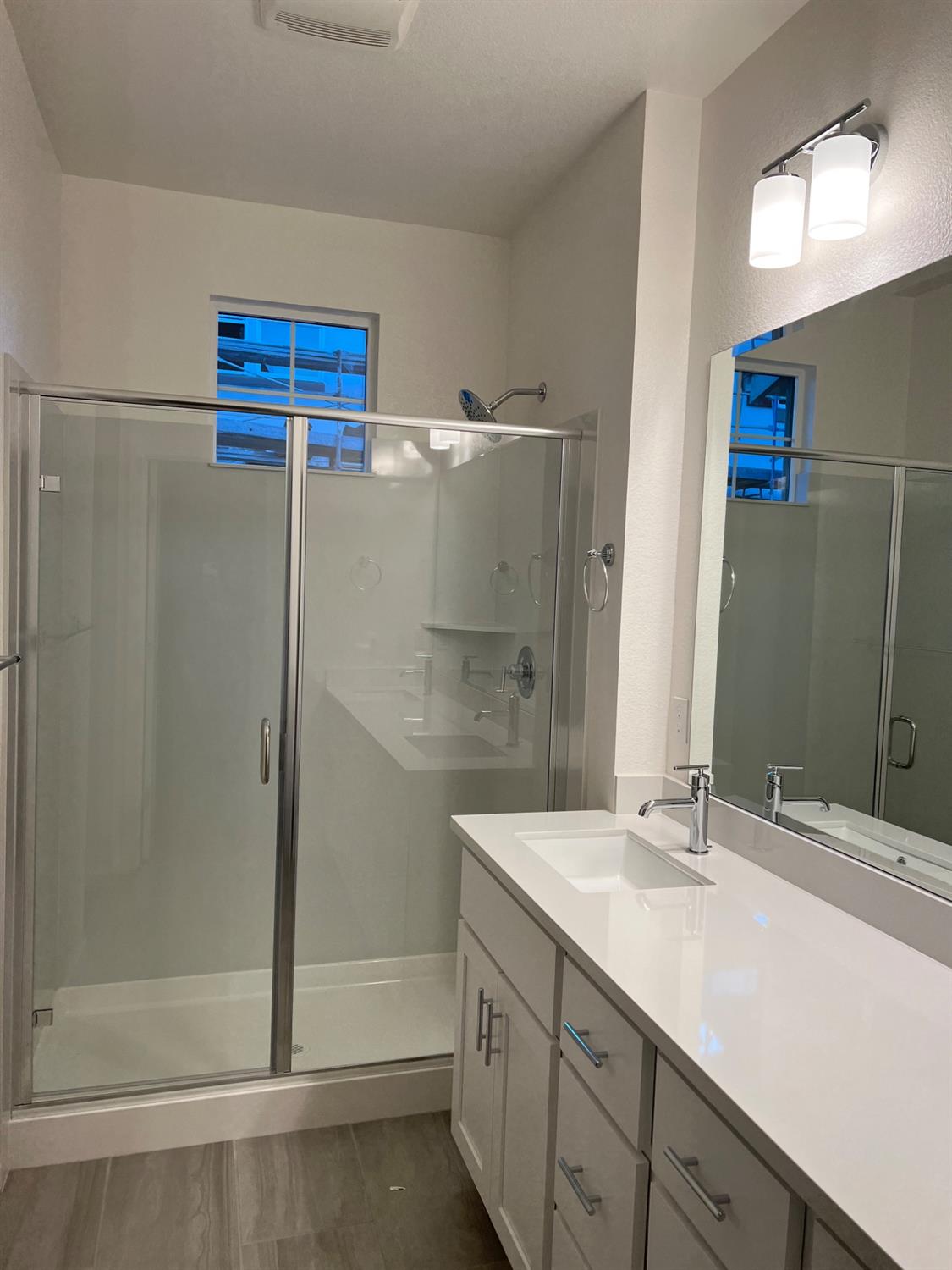 Detail Gallery Image 44 of 51 For 4375 Garonne Walk, Sacramento,  CA 95834 - 4 Beds | 3/1 Baths