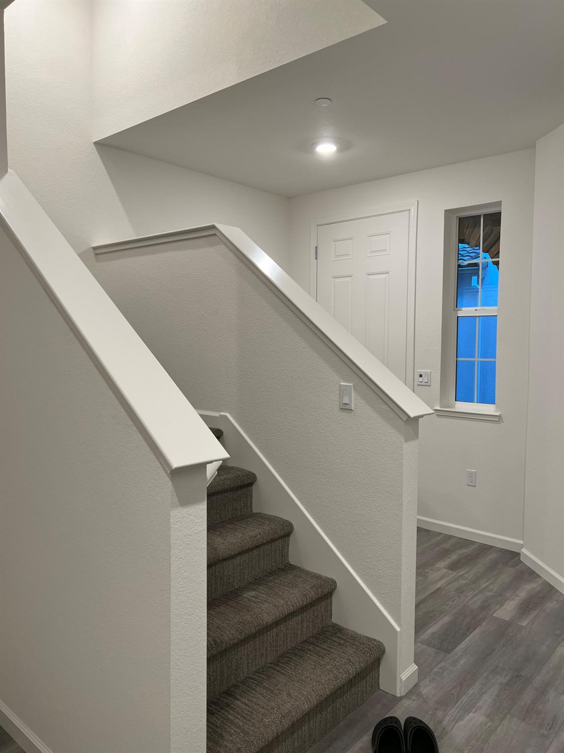 Detail Gallery Image 10 of 51 For 4375 Garonne Walk, Sacramento,  CA 95834 - 4 Beds | 3/1 Baths
