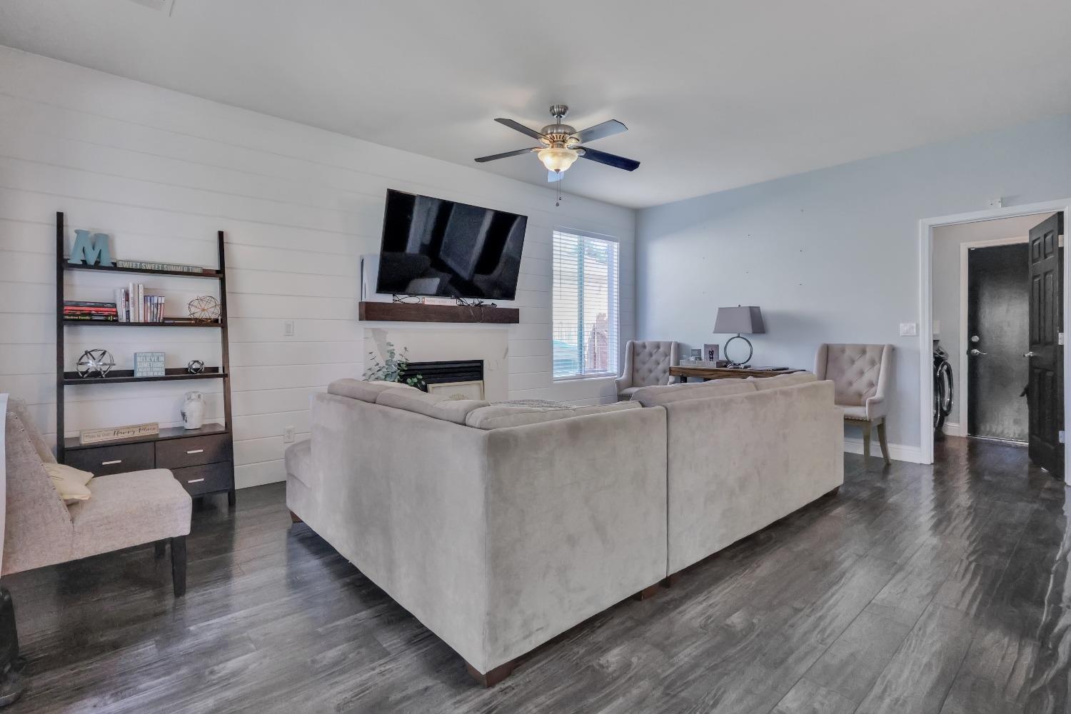 Detail Gallery Image 39 of 71 For 3827 Vecchio Ln, Stockton,  CA 95212 - 3 Beds | 2/1 Baths