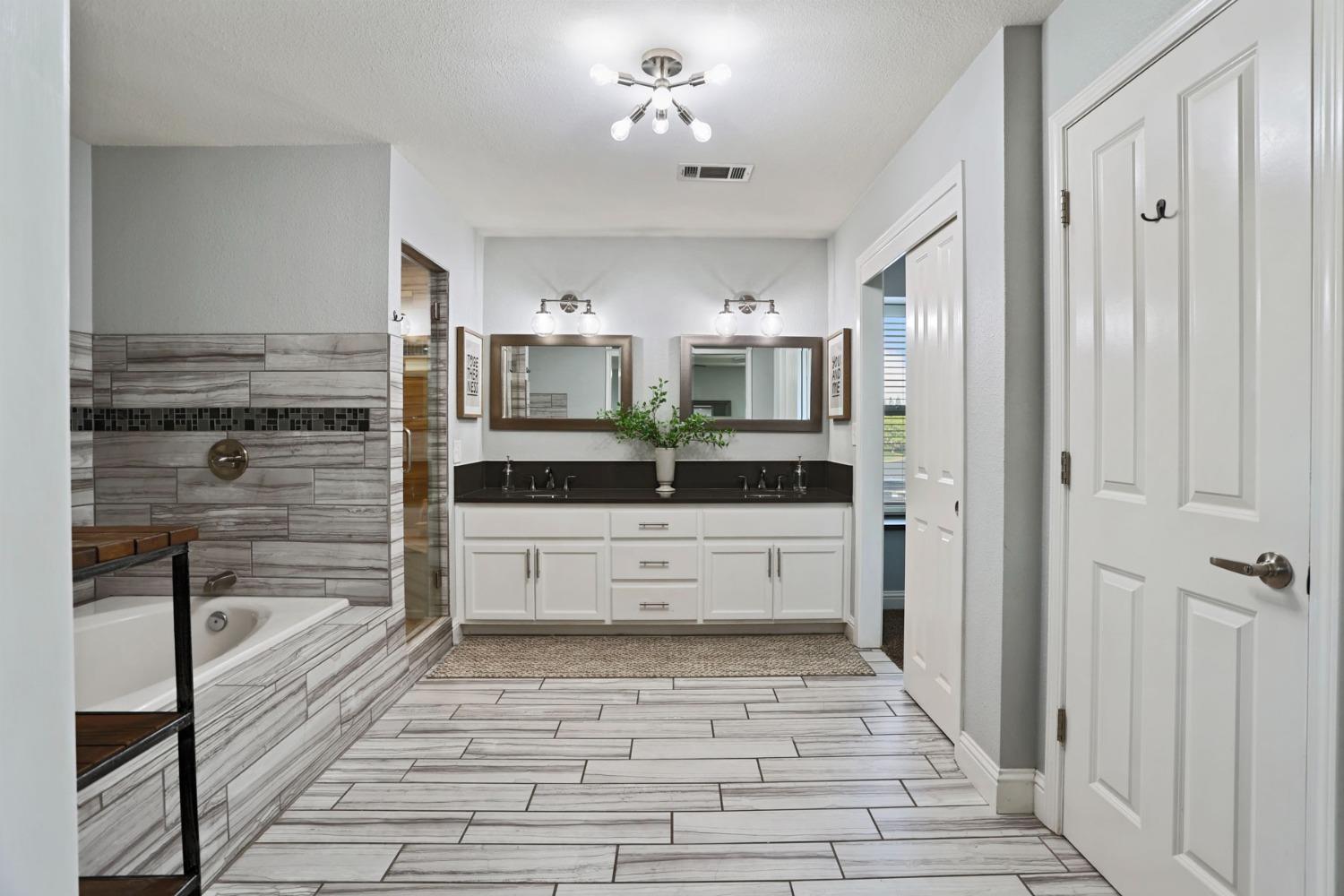 Detail Gallery Image 54 of 85 For 248 River Oaks Dr, Lodi,  CA 95240 - 4 Beds | 3 Baths
