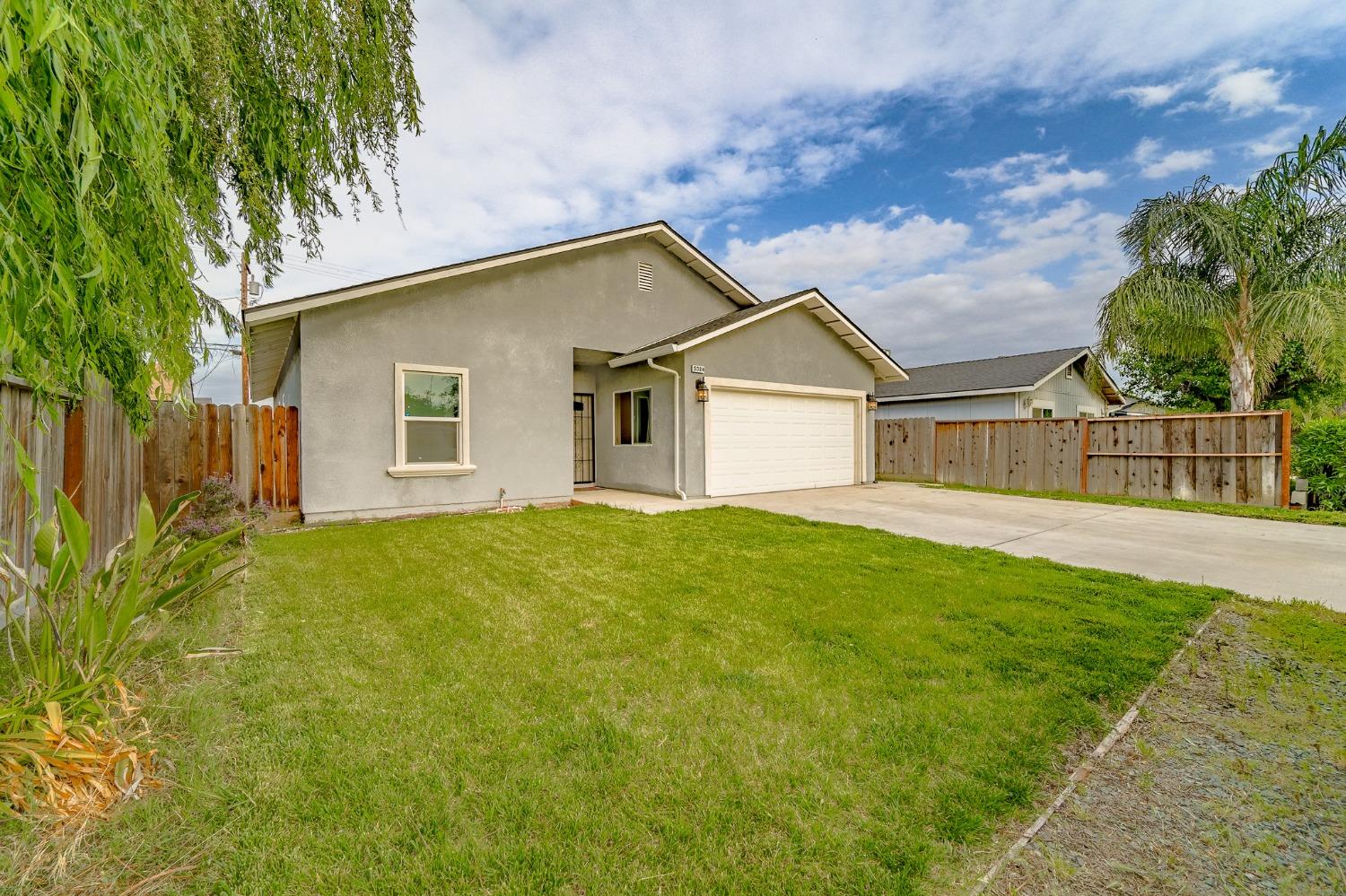Detail Gallery Image 4 of 36 For 5324 8th St, Keyes,  CA 95328 - 4 Beds | 2 Baths