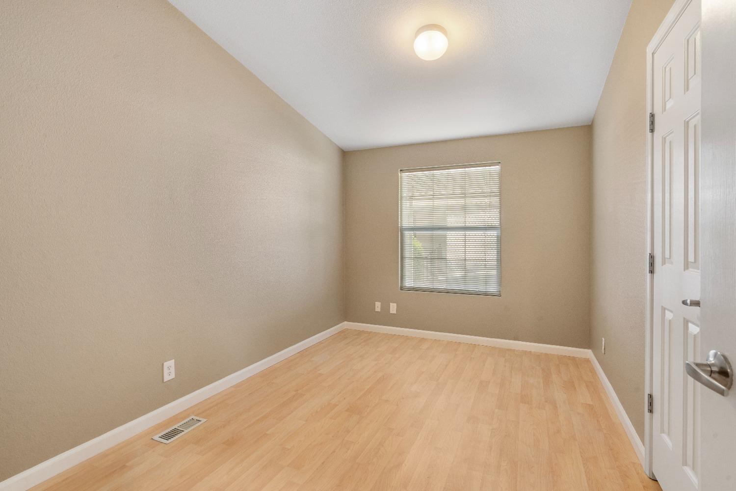 Detail Gallery Image 25 of 38 For 5100 N Highway 99 202, Stockton,  CA 95212 - 3 Beds | 2 Baths