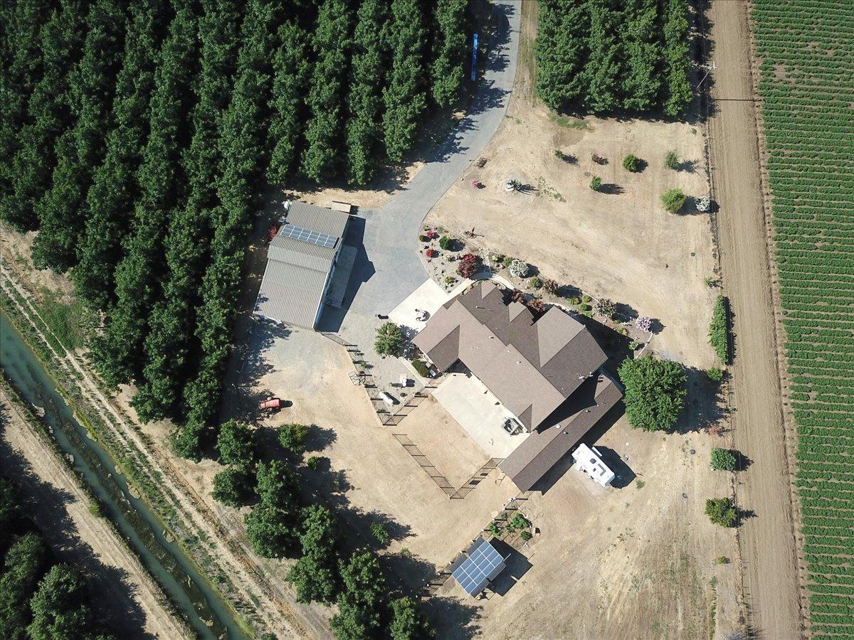 Detail Gallery Image 4 of 94 For 5421 Walnut Dr, Williams,  CA 95987 - 4 Beds | 3/1 Baths
