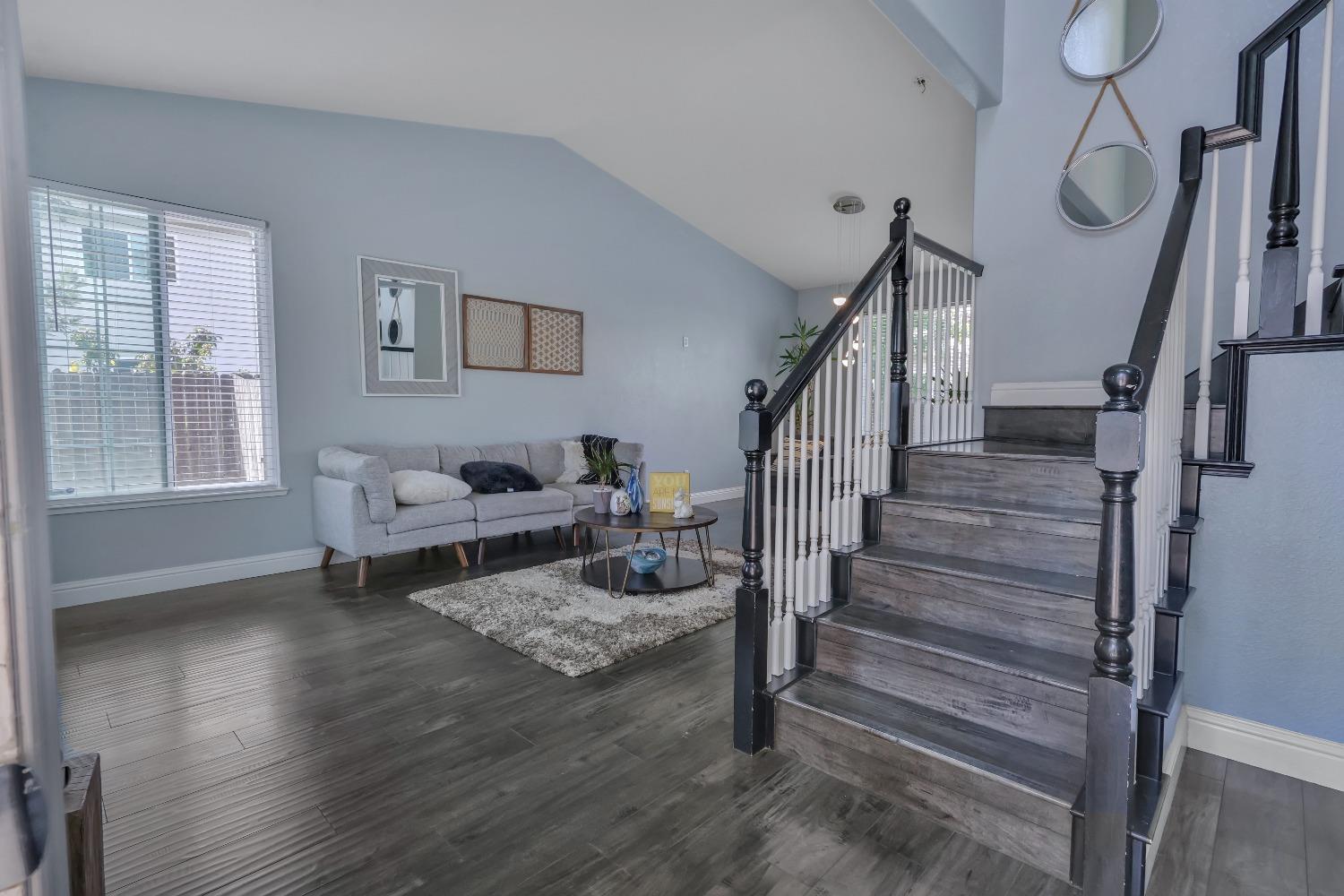 Detail Gallery Image 5 of 71 For 3827 Vecchio Ln, Stockton,  CA 95212 - 3 Beds | 2/1 Baths