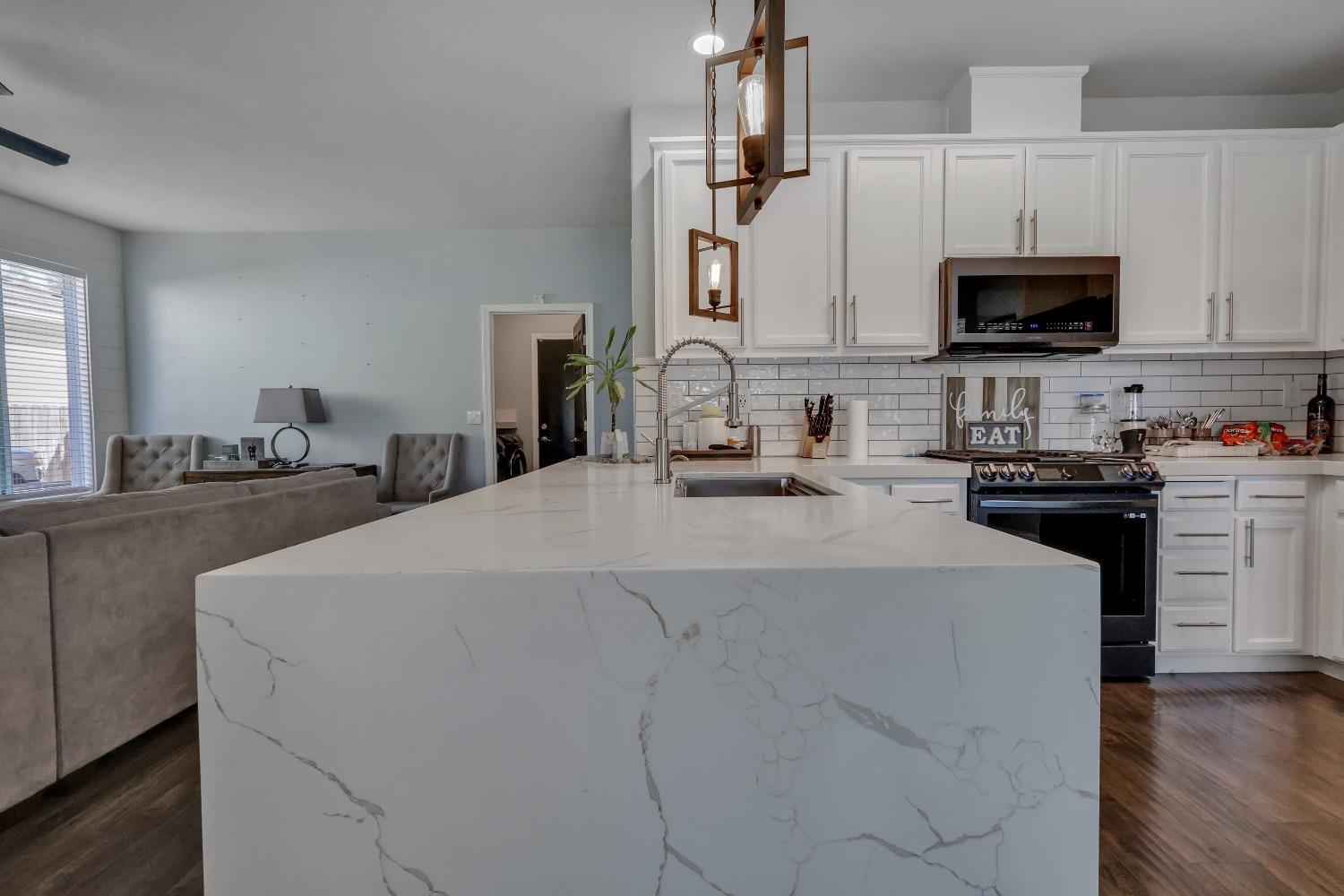 Detail Gallery Image 21 of 71 For 3827 Vecchio Ln, Stockton,  CA 95212 - 3 Beds | 2/1 Baths