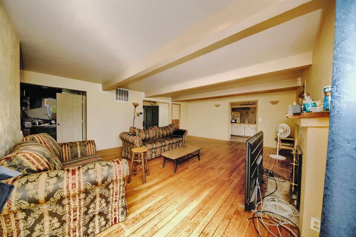 Detail Gallery Image 15 of 90 For 2244 Scenic Dr, Modesto,  CA 95355 - 4 Beds | 3/1 Baths