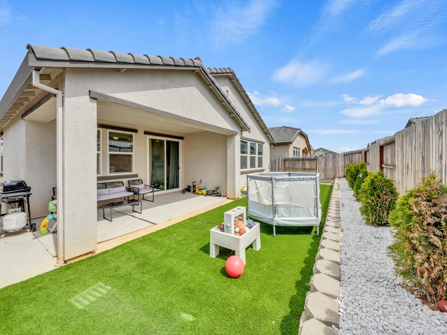 Creede Way, Rancho Cordova, California image 33