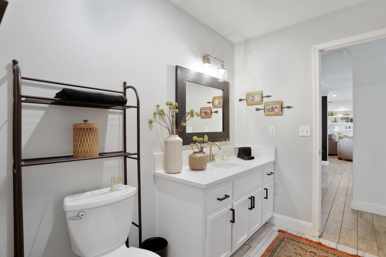 Detail Gallery Image 35 of 85 For 248 River Oaks Dr, Lodi,  CA 95240 - 4 Beds | 3 Baths