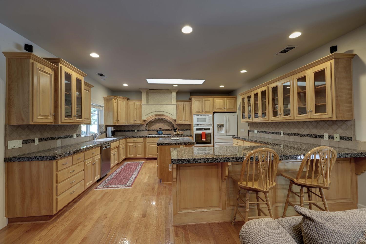 Detail Gallery Image 9 of 82 For 18572 Hummingbird Dr, Penn Valley,  CA 95946 - 3 Beds | 2/1 Baths
