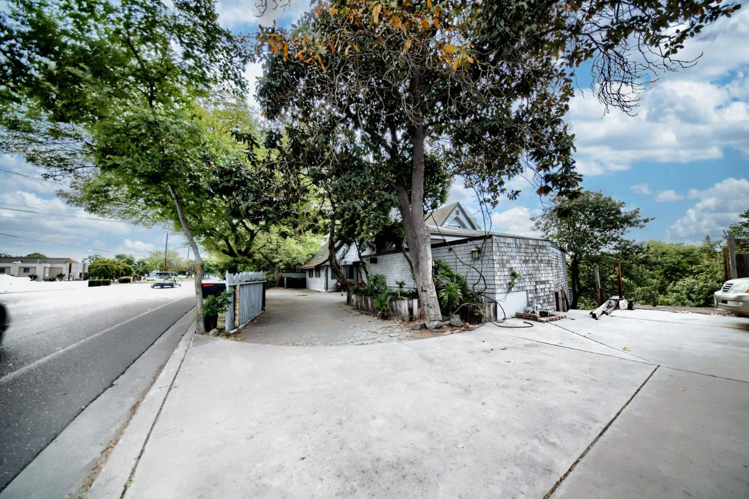 Detail Gallery Image 45 of 90 For 2244 Scenic Dr, Modesto,  CA 95355 - 4 Beds | 3/1 Baths