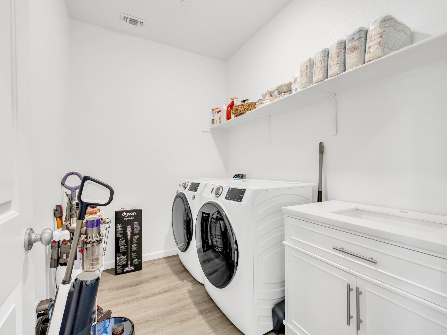 Creede Way, Rancho Cordova, California image 30