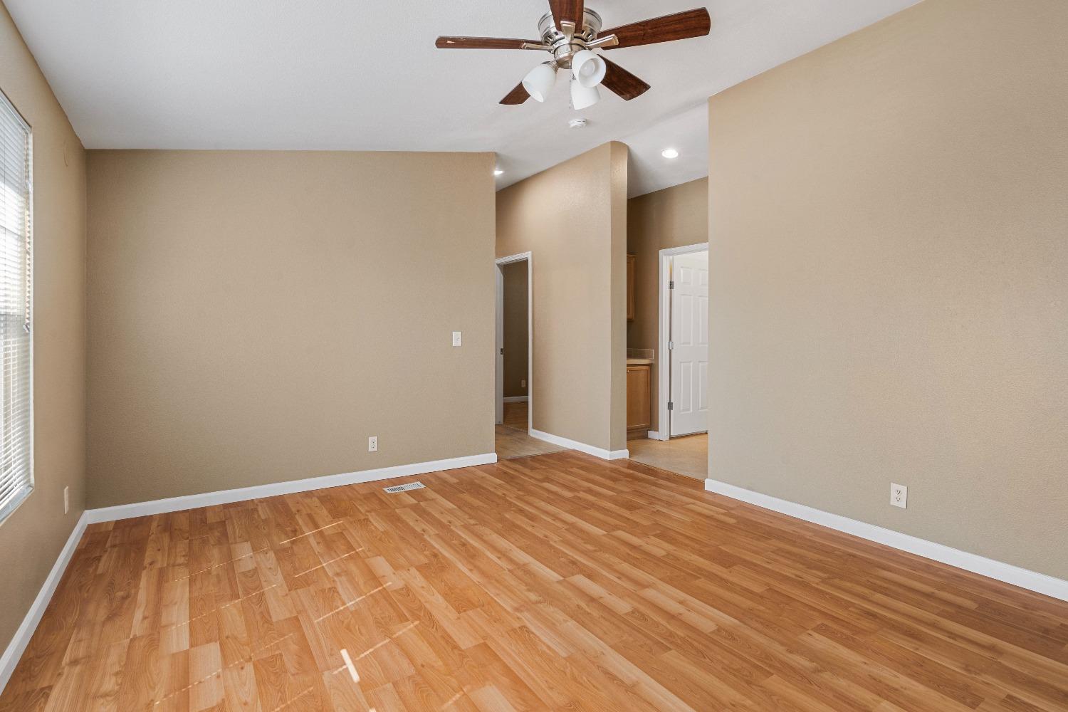 Detail Gallery Image 23 of 38 For 5100 N Highway 99 202, Stockton,  CA 95212 - 3 Beds | 2 Baths