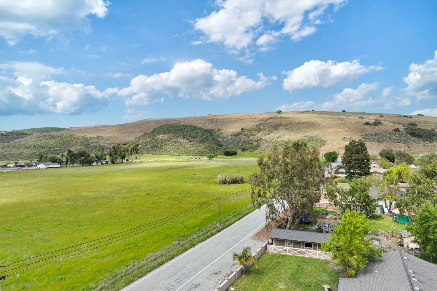 Fortini Road, San Jose, California image 4