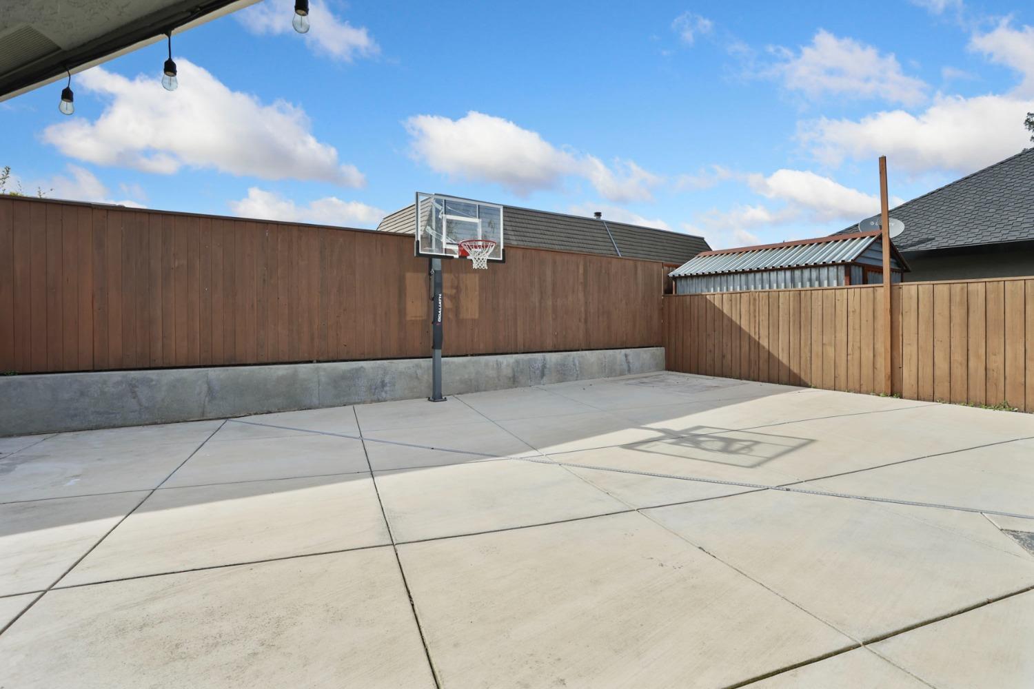 Detail Gallery Image 83 of 85 For 248 River Oaks Dr, Lodi,  CA 95240 - 4 Beds | 3 Baths