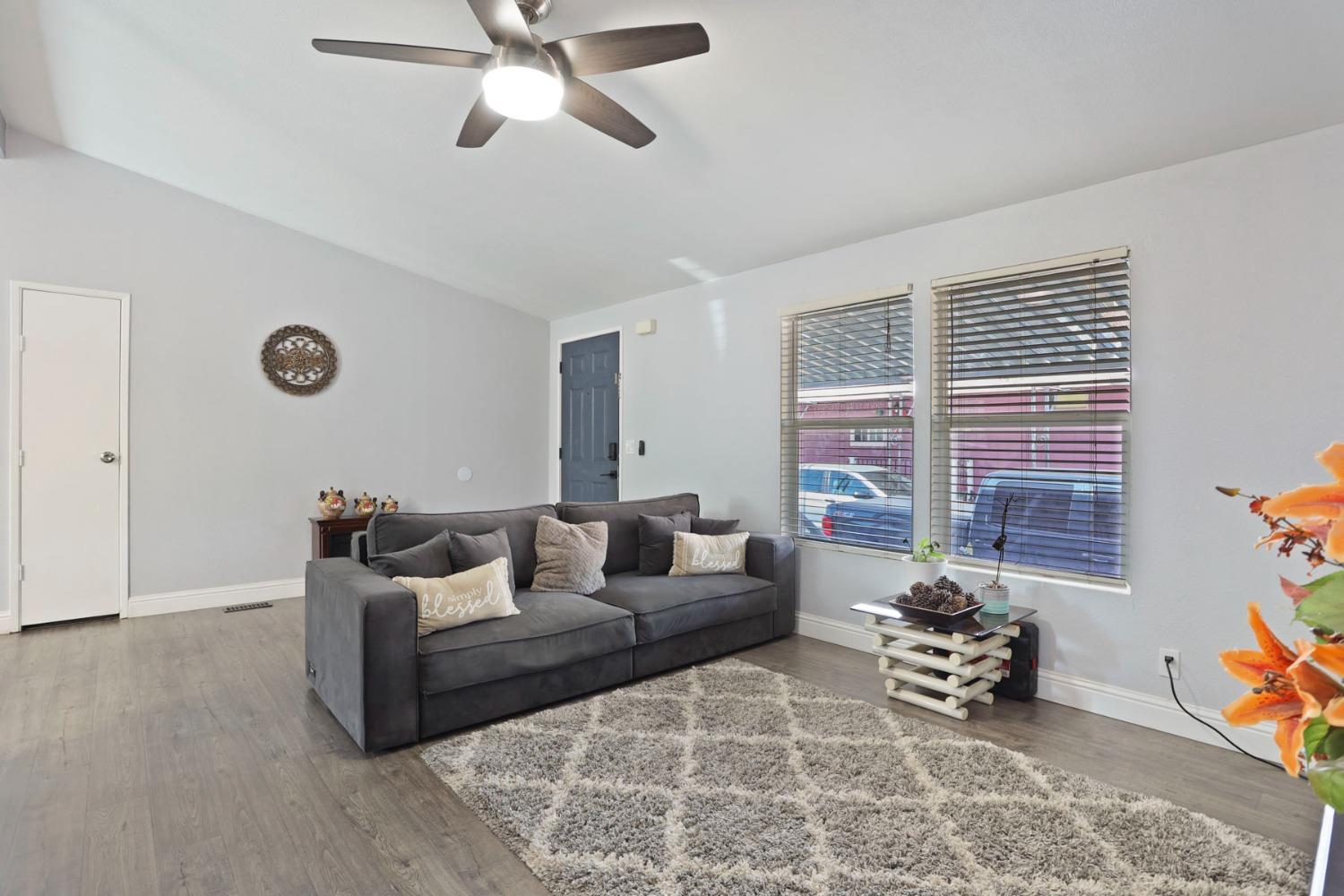 Detail Gallery Image 15 of 33 For 5100 N Hwy 99 182, Stockton,  CA 95212 - 3 Beds | 2 Baths