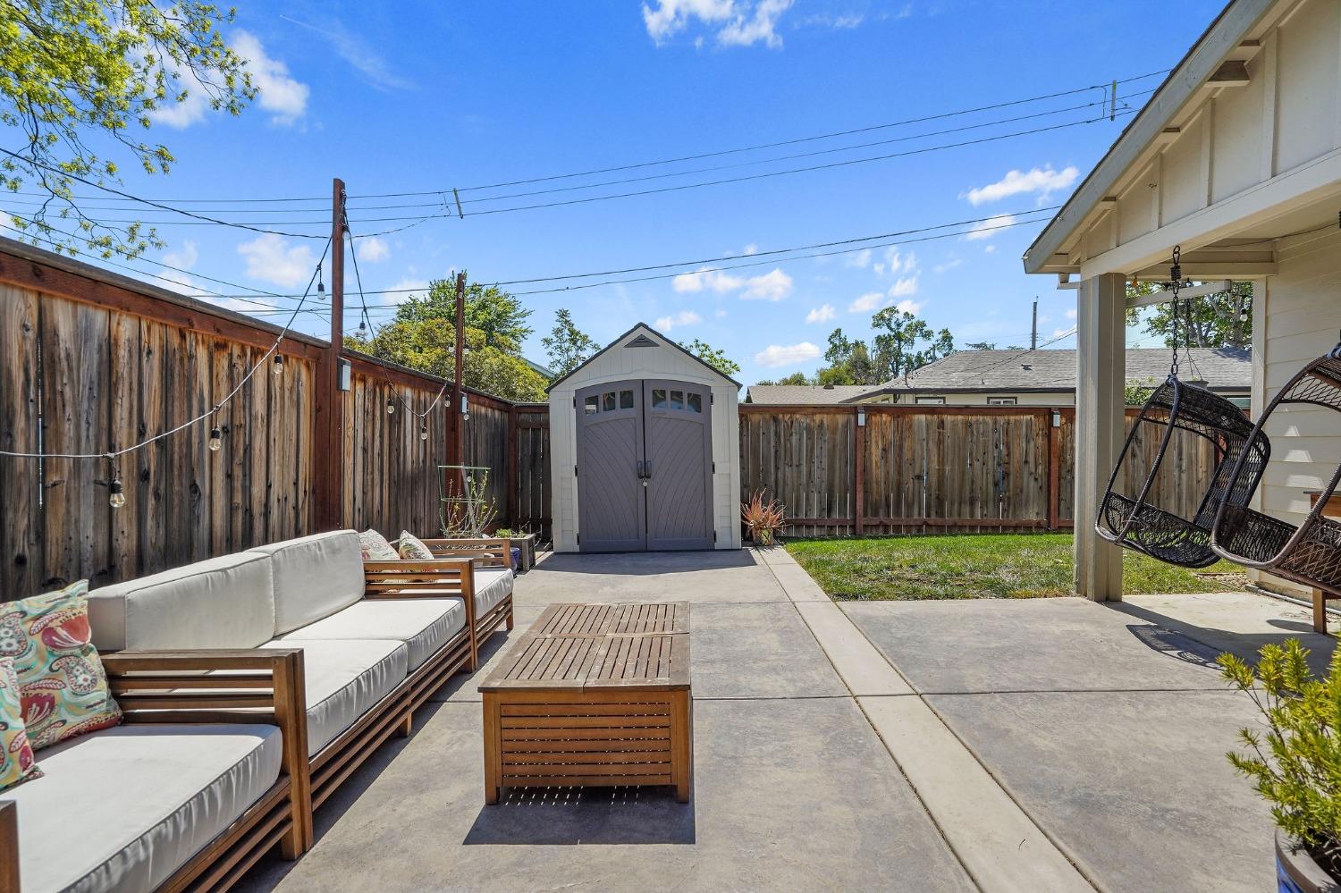 Detail Gallery Image 28 of 34 For 2741 Santa Clara Way, Sacramento,  CA 95817 - 4 Beds | 2/1 Baths