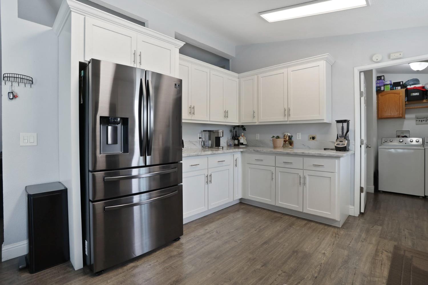 Detail Gallery Image 10 of 33 For 5100 N Hwy 99 182, Stockton,  CA 95212 - 3 Beds | 2 Baths