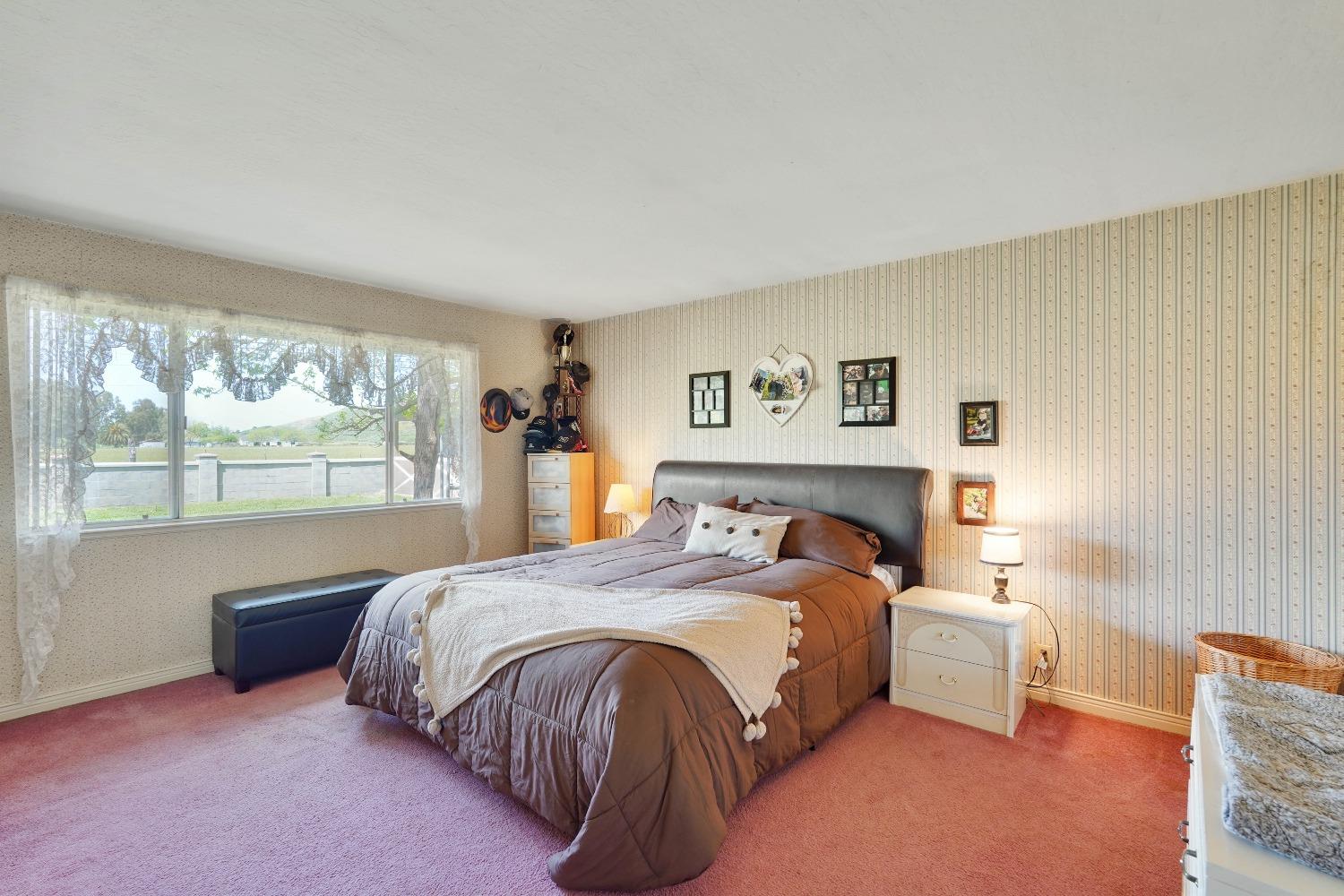 Fortini Road, San Jose, California image 9