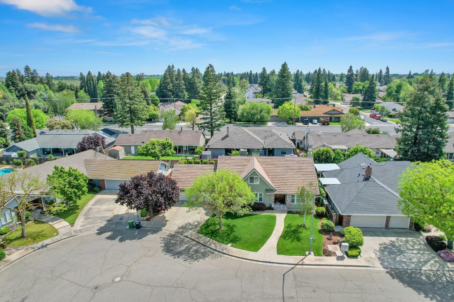 Detail Gallery Image 8 of 73 For 2660 Emerald Way, Turlock,  CA 95382 - 4 Beds | 3 Baths