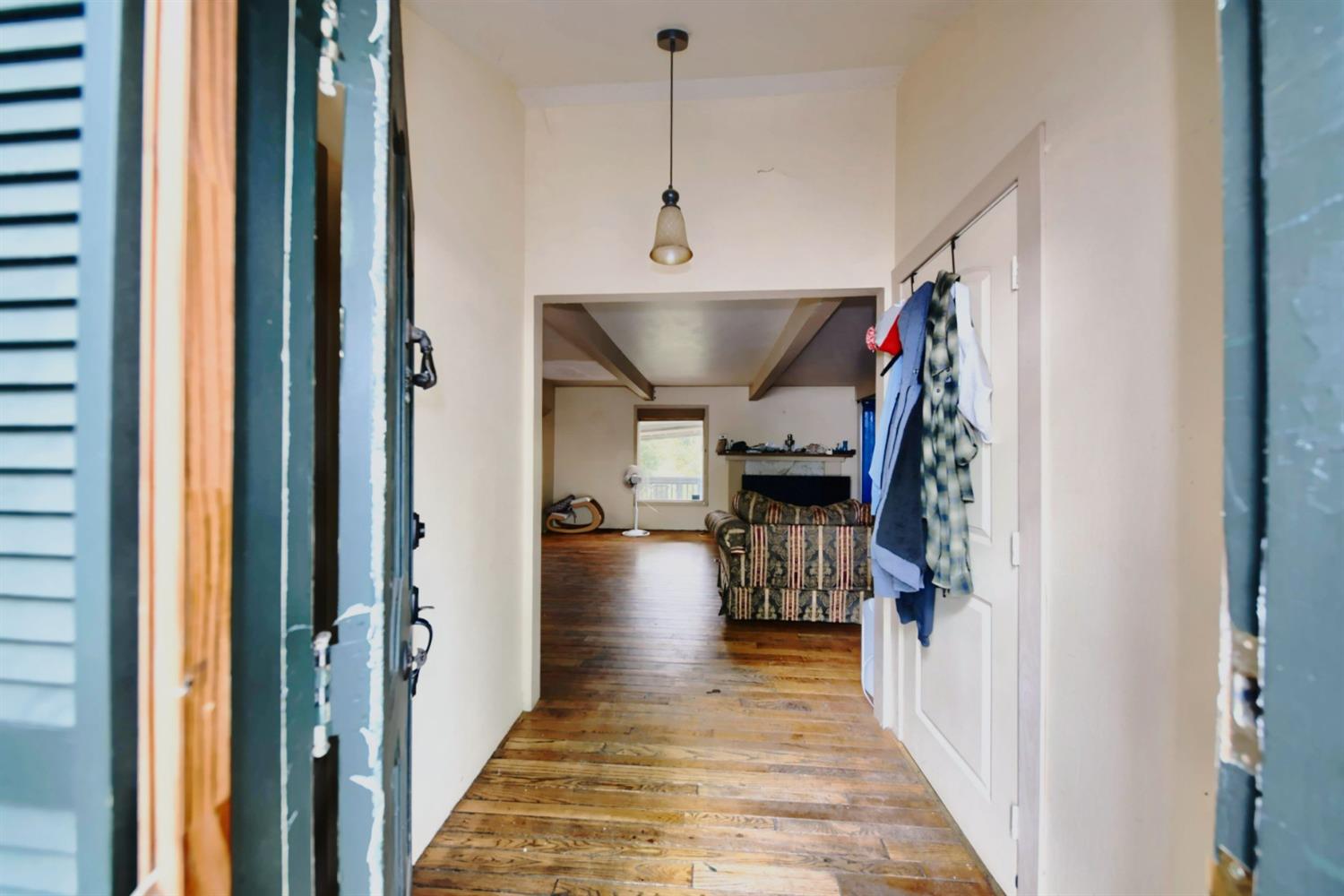 Detail Gallery Image 9 of 90 For 2244 Scenic Dr, Modesto,  CA 95355 - 4 Beds | 3/1 Baths