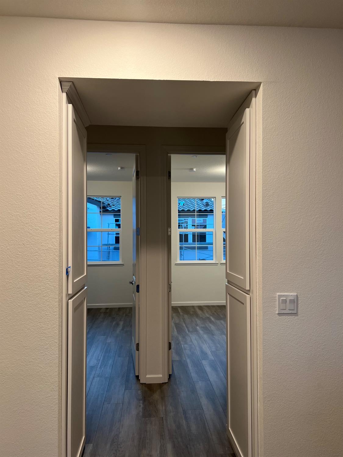 Detail Gallery Image 37 of 51 For 4375 Garonne Walk, Sacramento,  CA 95834 - 4 Beds | 3/1 Baths