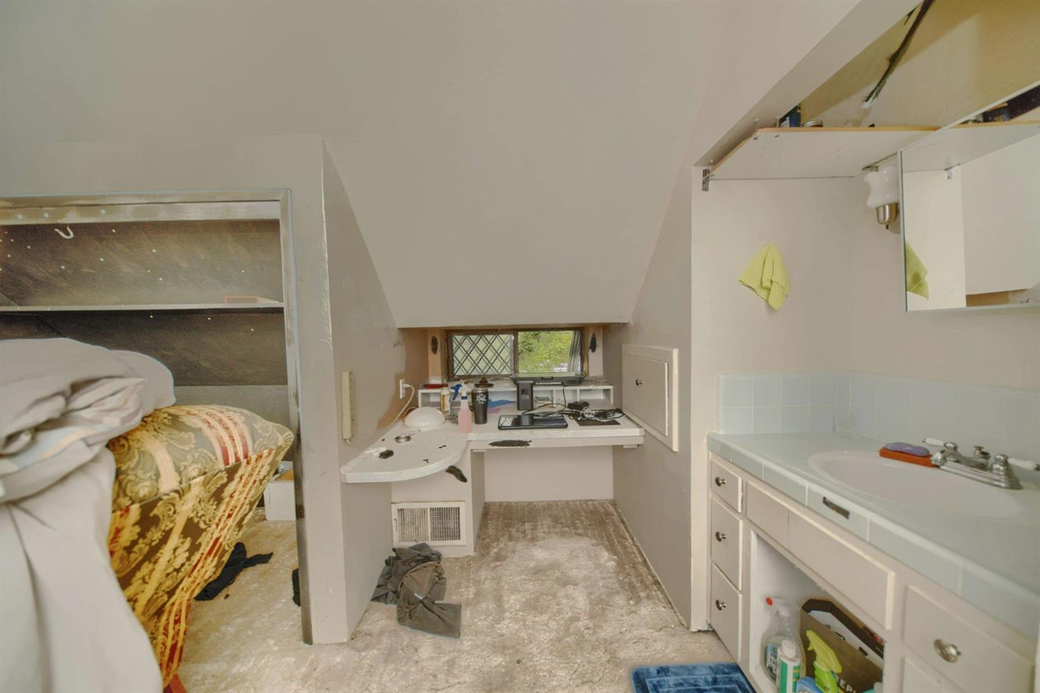Detail Gallery Image 29 of 90 For 2244 Scenic Dr, Modesto,  CA 95355 - 4 Beds | 3/1 Baths