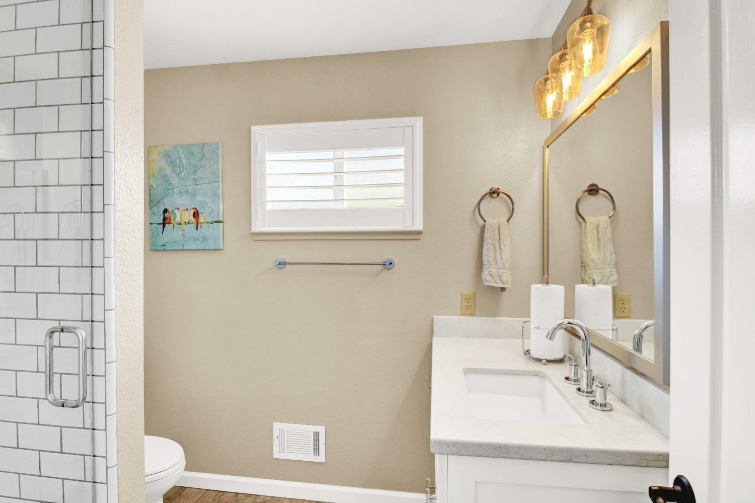 Detail Gallery Image 50 of 73 For 2660 Emerald Way, Turlock,  CA 95382 - 4 Beds | 3 Baths
