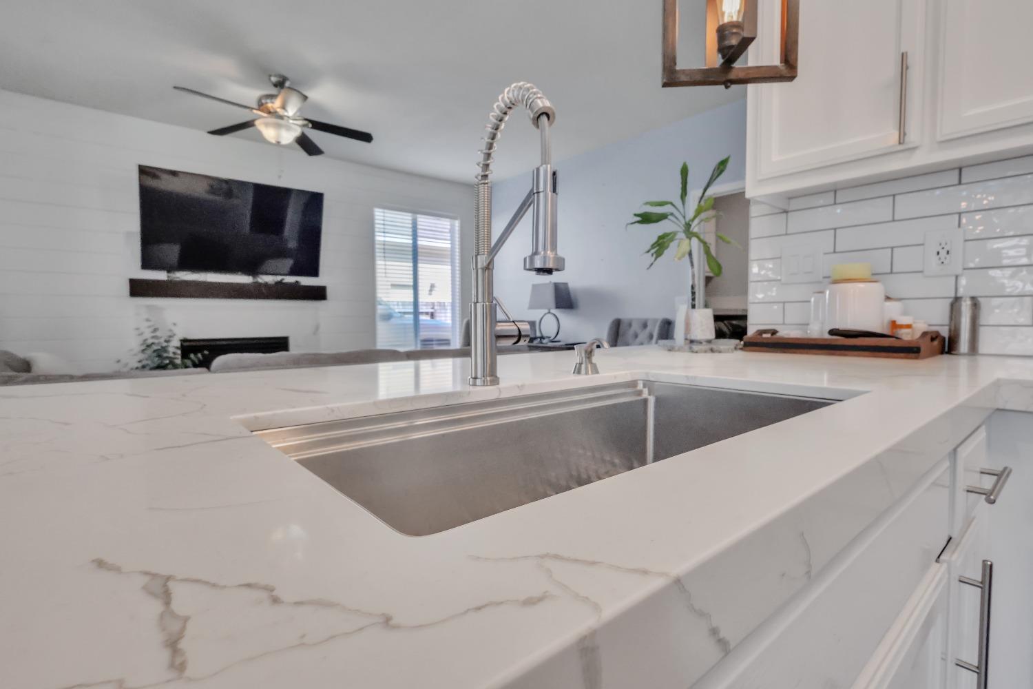 Detail Gallery Image 27 of 71 For 3827 Vecchio Ln, Stockton,  CA 95212 - 3 Beds | 2/1 Baths