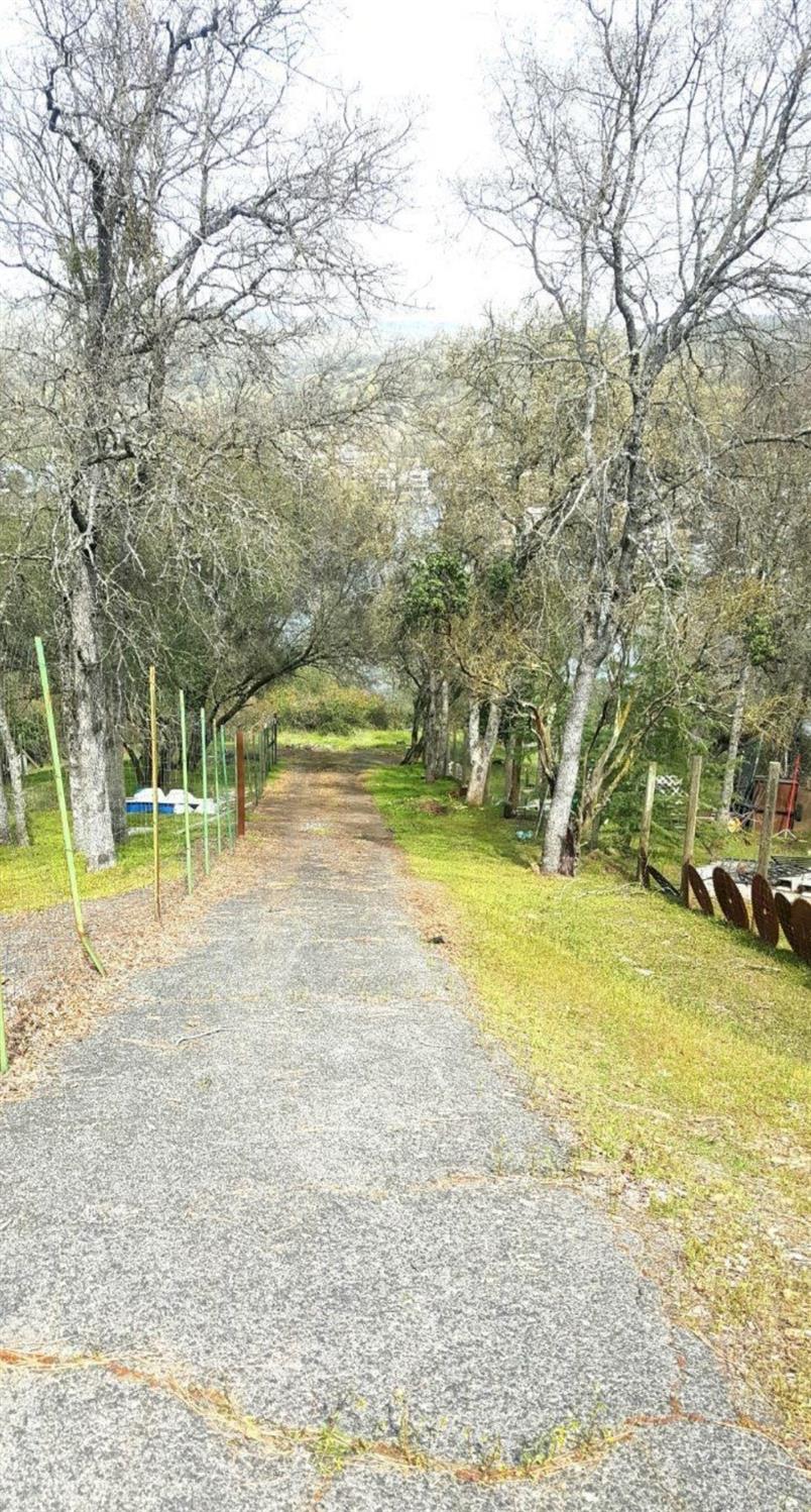 Detail Gallery Image 4 of 19 For 4740 Lakeshore Dr, Calaveras,  CA 95228 - – Beds | – Baths