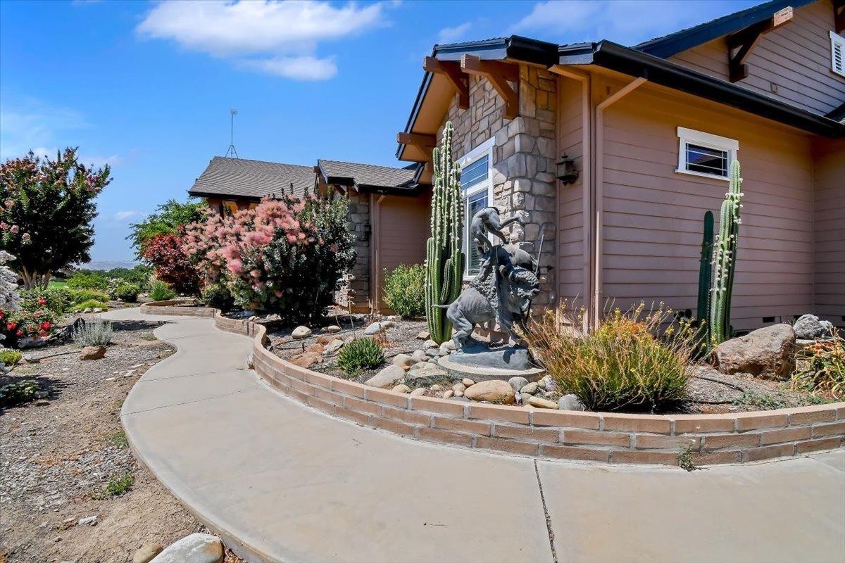 Detail Gallery Image 7 of 94 For 5421 Walnut Dr, Williams,  CA 95987 - 4 Beds | 3/1 Baths
