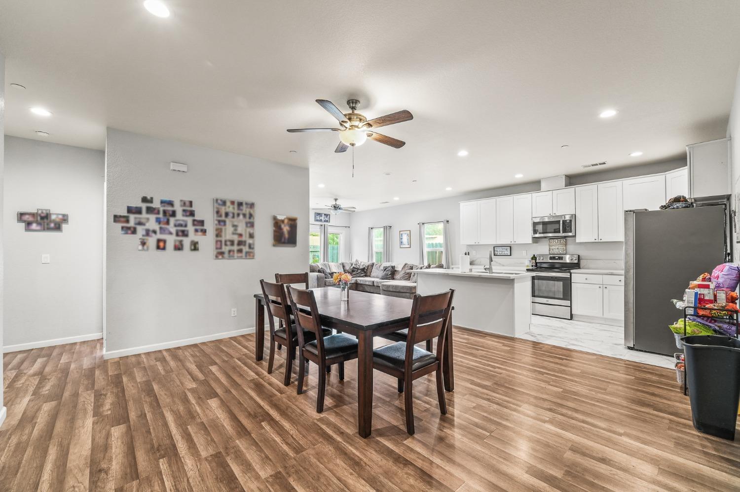 Detail Gallery Image 8 of 36 For 5324 8th St, Keyes,  CA 95328 - 4 Beds | 2 Baths